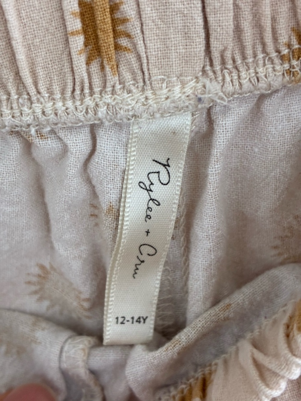 Rylee + Cru Pajama Set with Suns - Picture 9 of 12